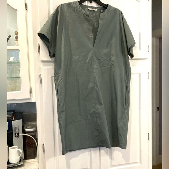 Vince Grey 100% Cotton poplin deep Vee Dolman Sleeve Pocket mini dress size med - Picture 2 of 11